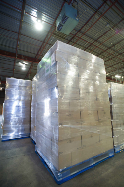 Fully-palletized finished loads are placed onto the signature-blue CHEP pallets and secured into place with protective film on one of the plant’s three stretchwrappers.