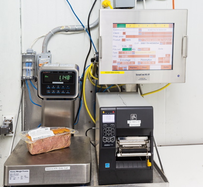 Gibiers Canabec uses an Avery Weigh Tronix combination package weighing and labeling system to provide accurate product information disclosure for its customers.